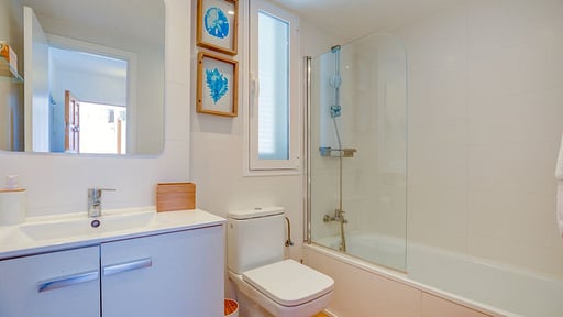 Beachfront Apartment Sivella Others