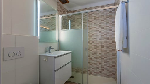 Beachfront Villa Socias Playa Camera da letto 1