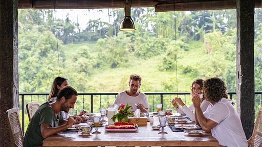 Bedulu Cliff Estate Zona de comedor