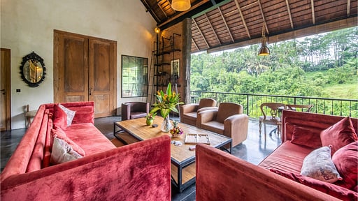 Bedulu Cliff Estate Salón