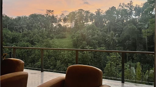 Bedulu Cliff Estate Salón