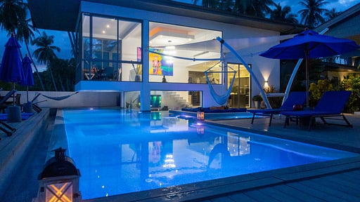 Bella Samui Beach Villa Piscina