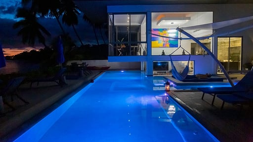 Bella Samui Beach Villa Piscina