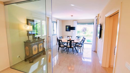 Bellviure Luxury Villa Salle à manger