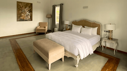 Benito Bungalow Bedroom 1