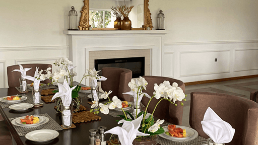 Benito Bungalow Dining area