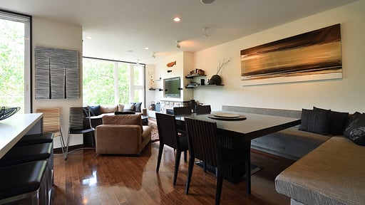 Big Valley 1 Dining area