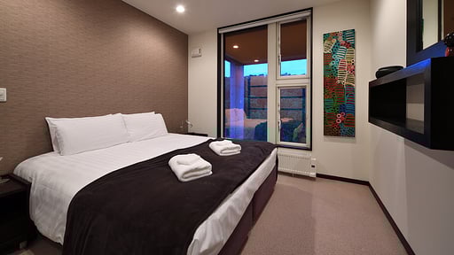 Big Valley 1 Bedroom 3