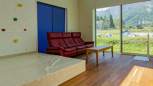 BiKei Chalet Living room