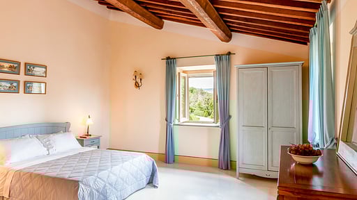 Bisenzio Farmhouse Camera da letto 3