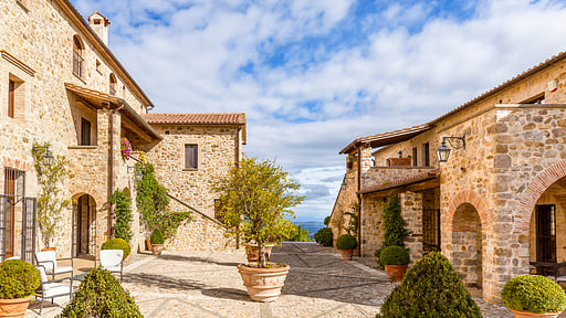 Bisenzio Tower Others