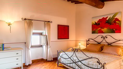 Bisenzio Tower Camera da letto 4