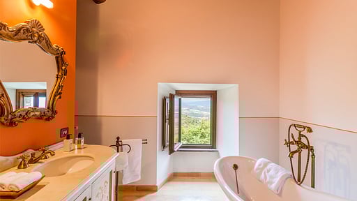 Bisenzio Tower Camera da letto 5