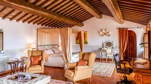 Bisenzio Tower Camera da letto 1