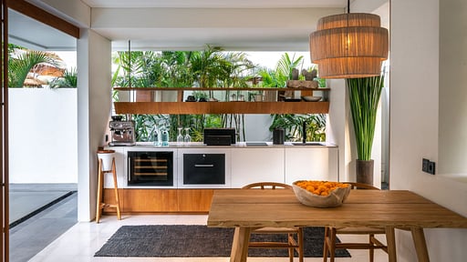 Bisma Eight 1 Bedroom Villa Dining area