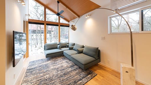 Black Crane Chalet Living room