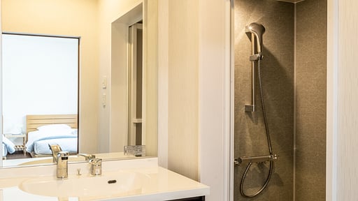 Blue Heron Chalet Bedroom 2