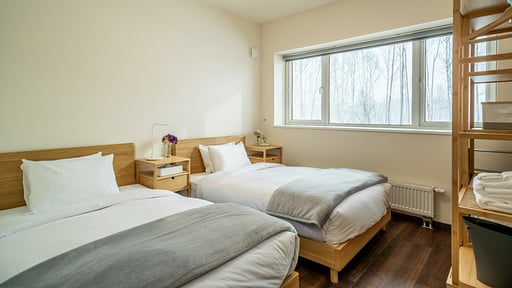 Blue Heron Chalet Bedroom 3