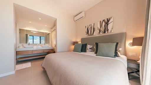 Blue Nest Penthouse Schlafzimmer 1