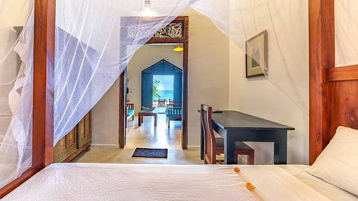 Blue Parrot Beach Villa Bedroom 2