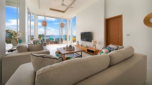 Blue Sea Villa Living room