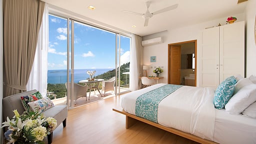 Blue Sea Villa Bedroom 1