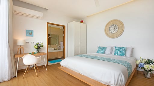 Blue Sea Villa Bedroom 1