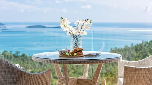 Blue Sea Villa Terrace/Veranda