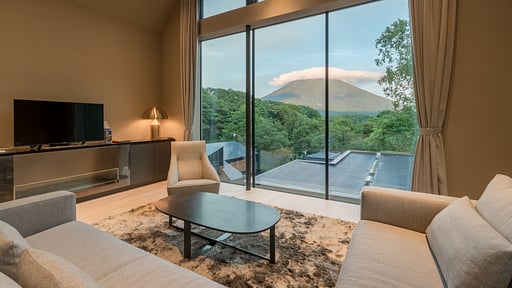 Boheme House Living room