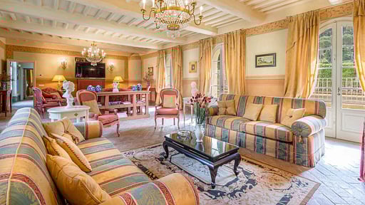 Villa Borgo Bernardini Living room 1