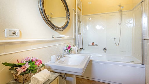 Villa Borgo Bernardini Bedroom 8