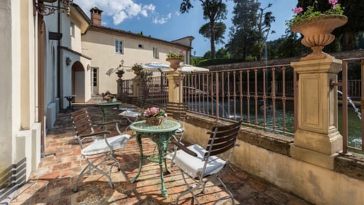 Villa Borgo Bernardini Terrace/Veranda