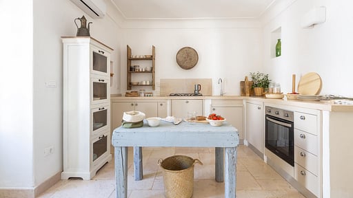 Borgo Treffe Villa Kitchen