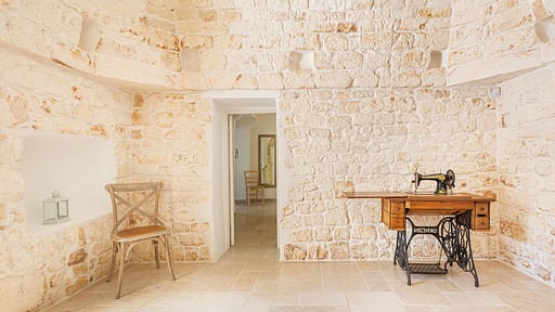 Borgo Treffe Villa Bedroom 1