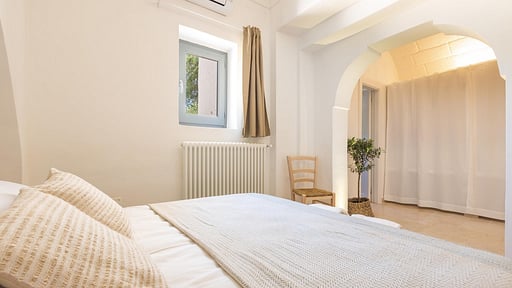 Borgo Treffe Villa Bedroom 2