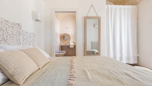 Borgo Treffe Villa Bedroom 4