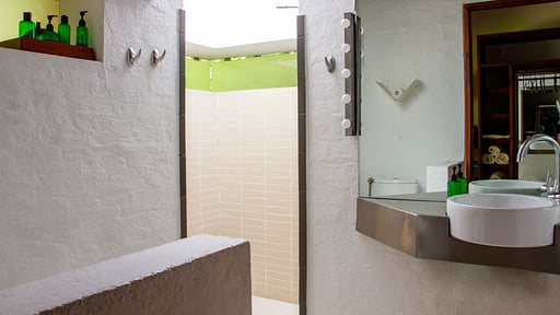 Bougainvillea Retreat Bedroom 7