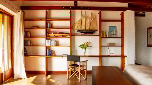 Bougainvillea Retreat Bedroom 1