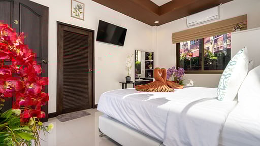 Boutique Resort Villa 4 Bedroom 3