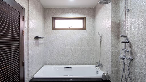 Boutique Resort Villa 4 Bedroom 1