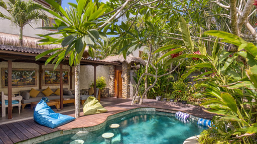 Breezy Elora Villa Schwimmbad