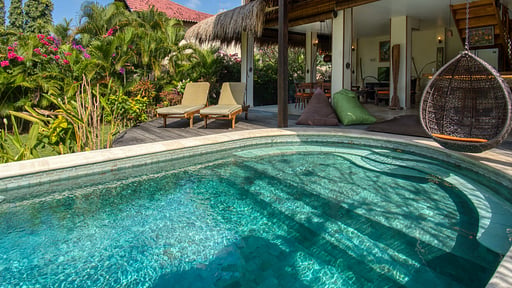 Breezy Flamboyant Villa Swimming pool