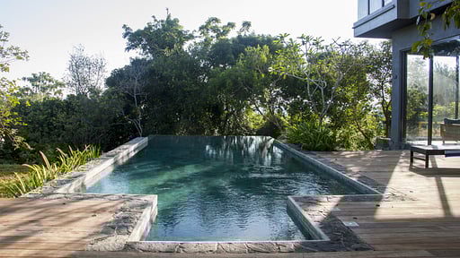 Buona Vista Piscina 2