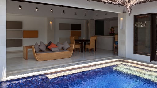 One Eleven Haven 1 Dining area