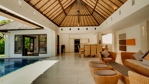 One Eleven Haven 3 Living room