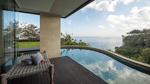 By The Cliff Villa Бассейн