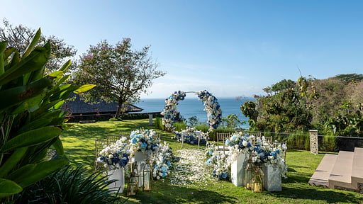 By The Cliff Villa Свадебные фотографии