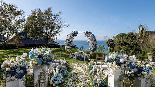 By The Cliff Villa Свадебные фотографии