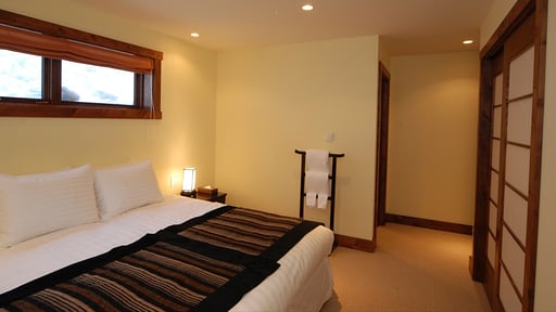 Byakko Niseko Bedroom 3