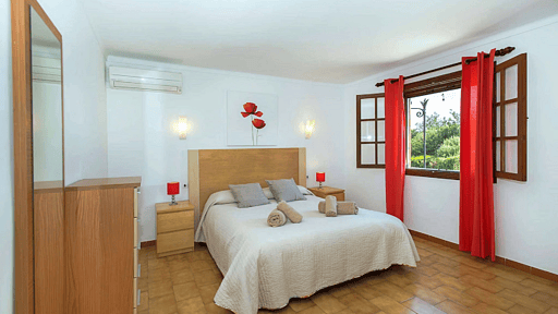 Ca Na Lloreta Bedroom 1